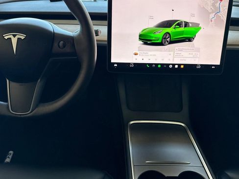 Used 2023 Tesla Model 3 Standard Range image 27