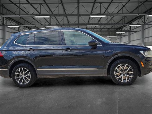 Used 2020 Volkswagen Tiguan SE image 5