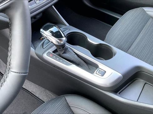 New 2026 Buick Envista Sport Touring w/ Convenience I Package FWD image 9