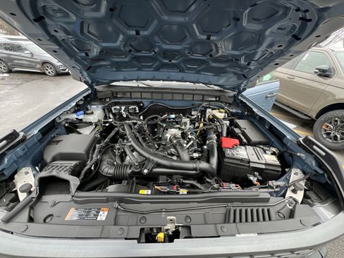 New 2025 Ford Bronco Badlands image 27