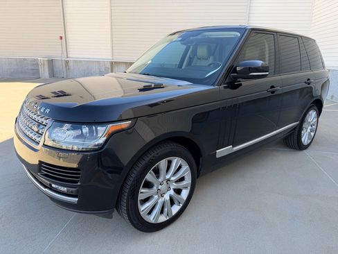 Used 2016 Land Rover Range Rover Supercharged AWD/4WD image 7