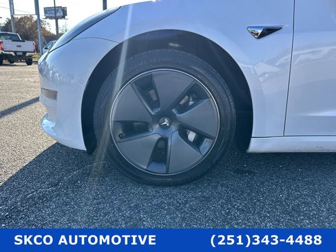 Used 2020 Tesla Model 3 Long Range image 9