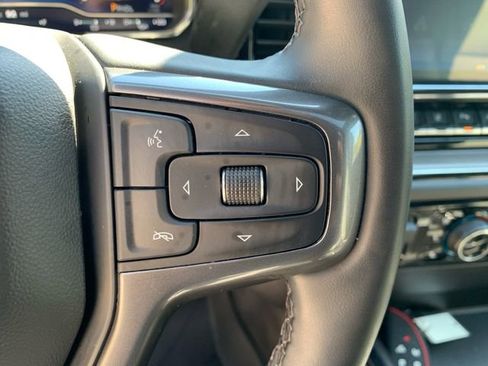 Used 2025 Chevrolet Silverado 2500 ZR2 w/ Technology Package AWD/4WD image 23