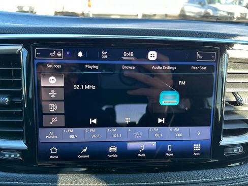 Used 2021 Chrysler Pacifica Touring-L w/ Uconnect Theater Family Group image 11