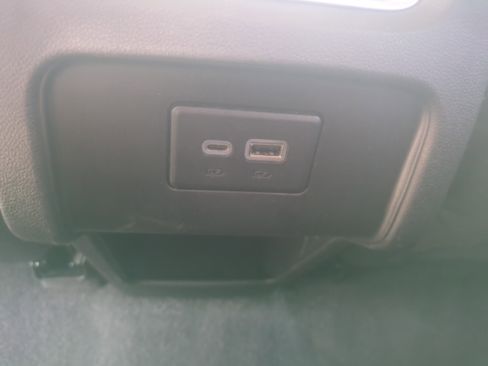 Used 2024 Chevrolet Blazer LT w/ Convenience Package FWD image 30