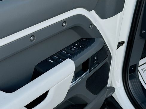 New 2026 Land Rover Defender 110 S AWD/4WD image 21