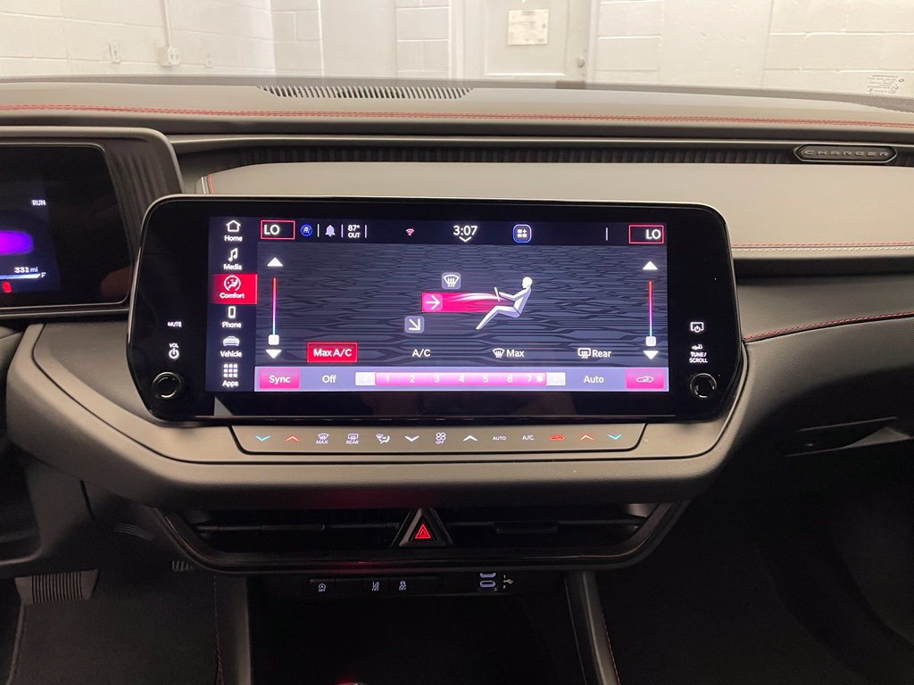 New 2026 Dodge Charger R/T AWD/4WD image 15