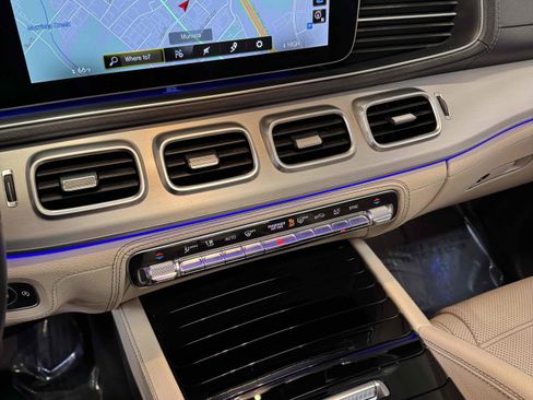 Used 2022 Mercedes-Benz GLS 450 4MATIC SUV - WARMTH & COMFORT image 52