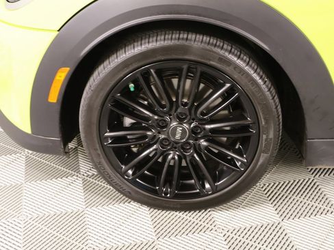 Certified 2024 MINI Cooper S image 18