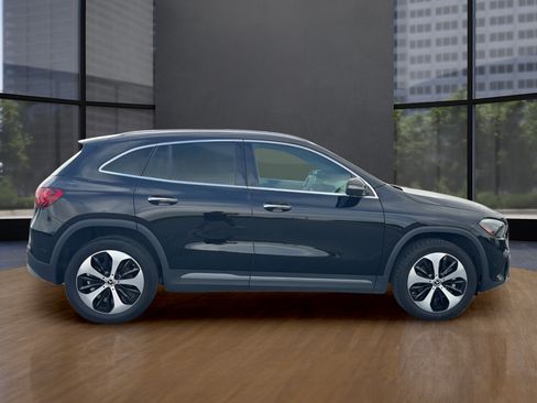 Used 2025 Mercedes-Benz GLA 250 image 6