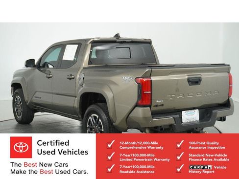 Certified 2025 Toyota Tacoma TRD Sport w/ TRD Sport Premium Package AWD/4WD image 5