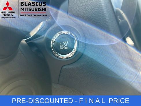 Used 2025 Mitsubishi Outlander Sport SEL AWD/4WD image 57