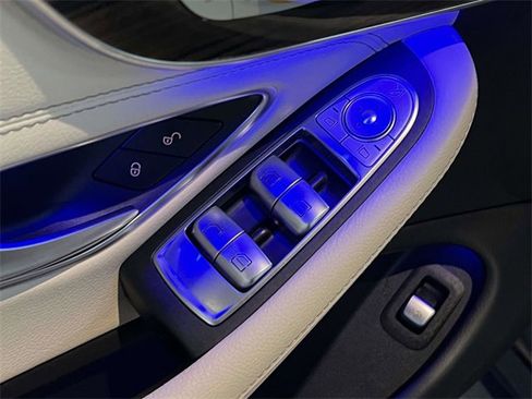 Certified 2023 Mercedes-Benz C 300 4MATIC Cabriolet image 16