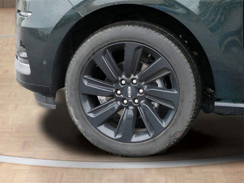 Used 2022 Lincoln Navigator Black Label image 9