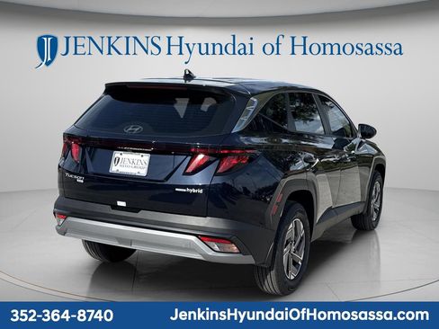 New 2026 Hyundai Tucson Blue SE AWD/4WD image 3