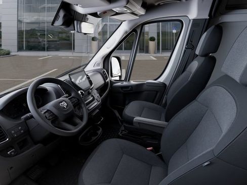 New 2025 RAM ProMaster 2500 w/ Quick Order Package 22G SLT image 43