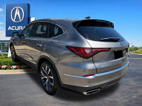 Used 2023 Acura MDX SH-AWD w/ Technology Package image 16