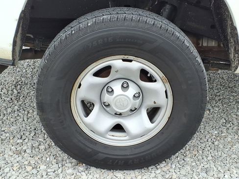 Used 2021 Toyota Tacoma SR RWD image 14