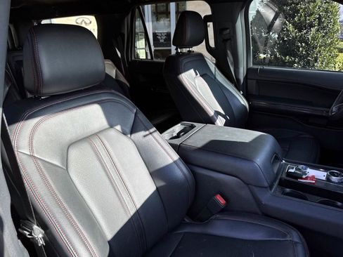Used 2024 Ford Expedition Max Limited image 15