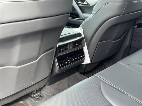 Used 2024 Lexus LX 600 F Sport image 15