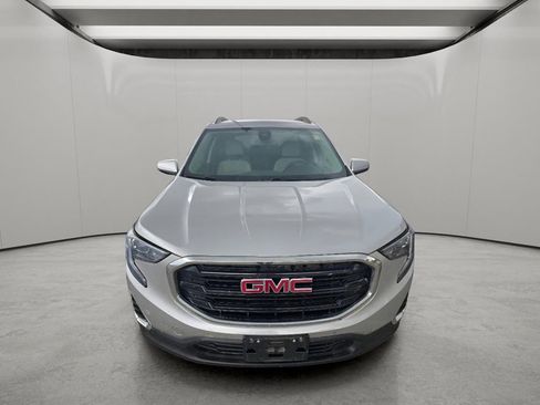 Used 2021 GMC Terrain SLE w/ Driver Convenience Package FWD image 12