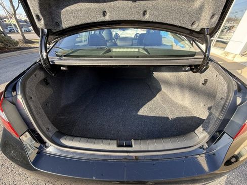 Used 2017 Honda Accord EX-L image 35