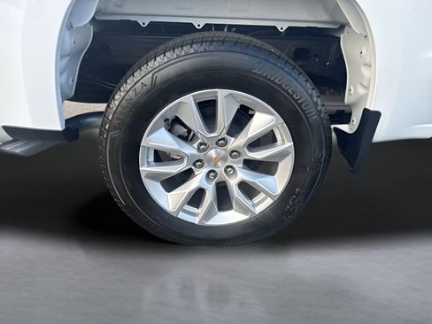 Used 2026 Chevrolet Silverado 1500 Custom RWD image 33