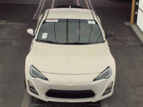 Used 2015 Scion FR-S 2DR COUPE image 7