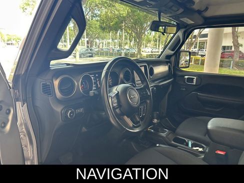 Used 2018 Jeep Wrangler Unlimited Sport S AWD/4WD image 7