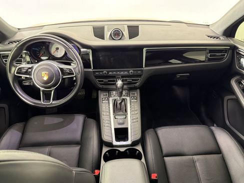 Certified 2020 Porsche Macan S AWD/4WD image 19