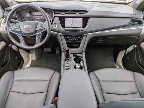 Certified 2023 Cadillac XT5 Premium Luxury image 20