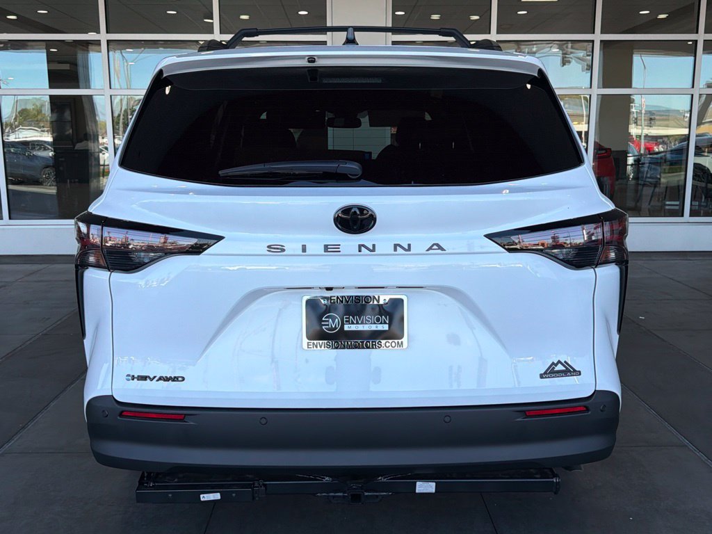 New 2026 Toyota Sienna XLE Woodland Edition AWD/4WD image 11