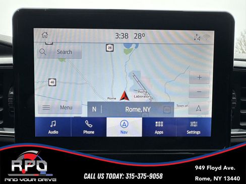 Used 2021 Ford Explorer XLT w/ Equipment Group 202A image 25