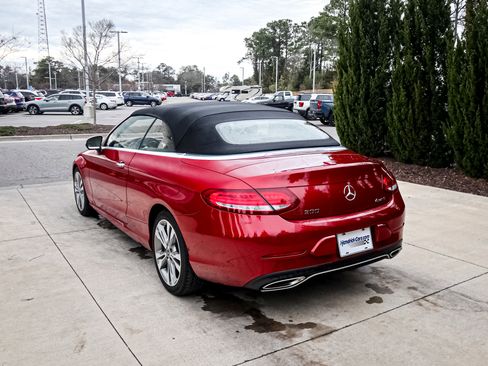 Used 2018 Mercedes-Benz C 300 4MATIC Cabriolet w/ Parking Assist Package image 9