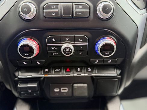 Used 2021 GMC Sierra 1500 Elevation image 17