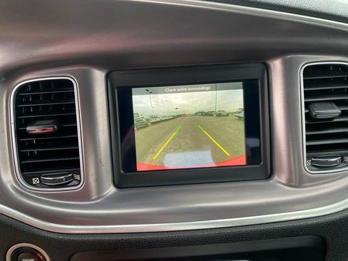 Used 2022 Dodge Charger SXT image 21