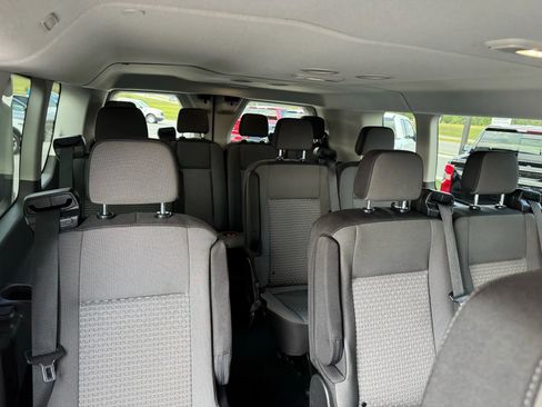 Used 2023 Ford Transit 350 XLT image 11