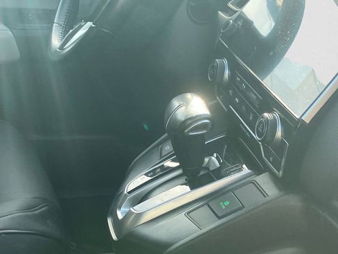 Used 2017 Honda CR-V EX-L image 6