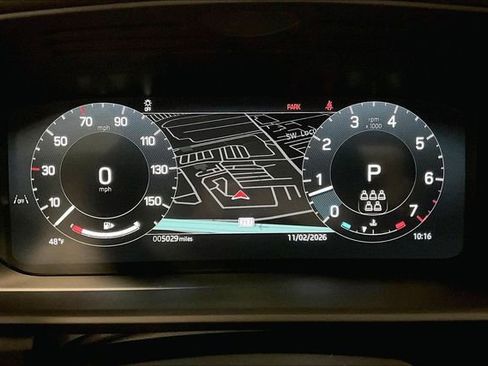 Certified 2025 Land Rover Discovery S image 22