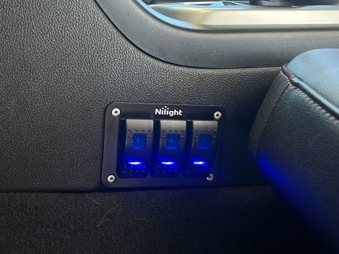 Used 2019 Chevrolet Colorado ZR2 w/ ZR2 Dusk Special Edition image 20