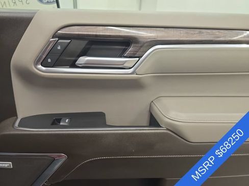 Used 2023 Chevrolet Silverado 1500 LTZ w/ LTZ Premium Texas Edition AWD/4WD image 12