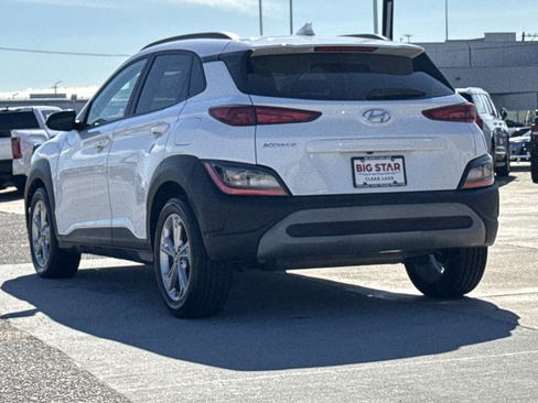 Used 2023 Hyundai Kona SEL image 9