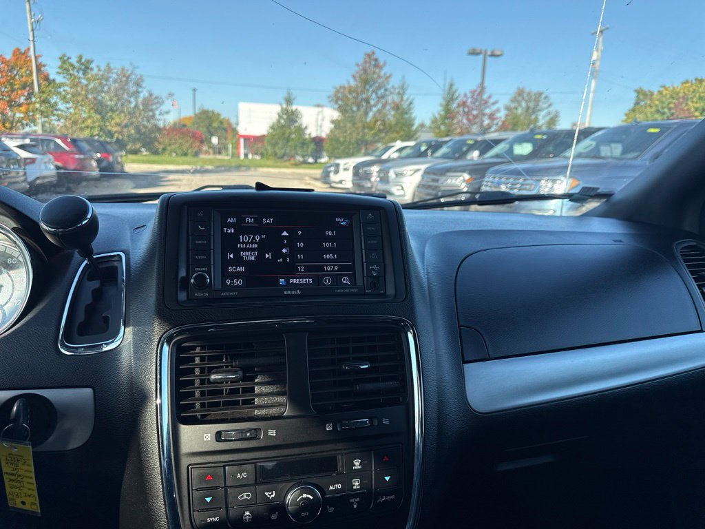 Used 2019 Dodge Grand Caravan GT FWD image 11