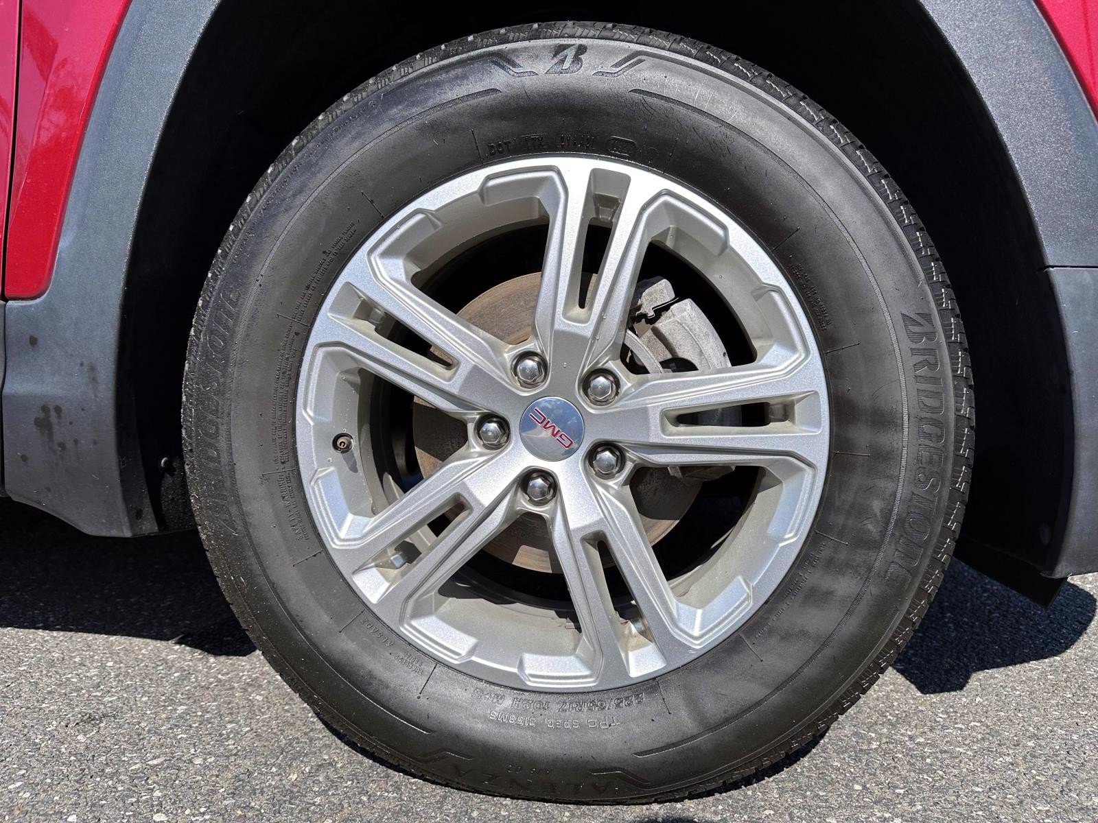 Used 2023 GMC Terrain SLE w/ Driver Convenience Package AWD/4WD image 6