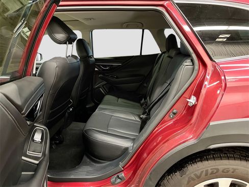 Used 2024 Subaru Outback Limited image 26