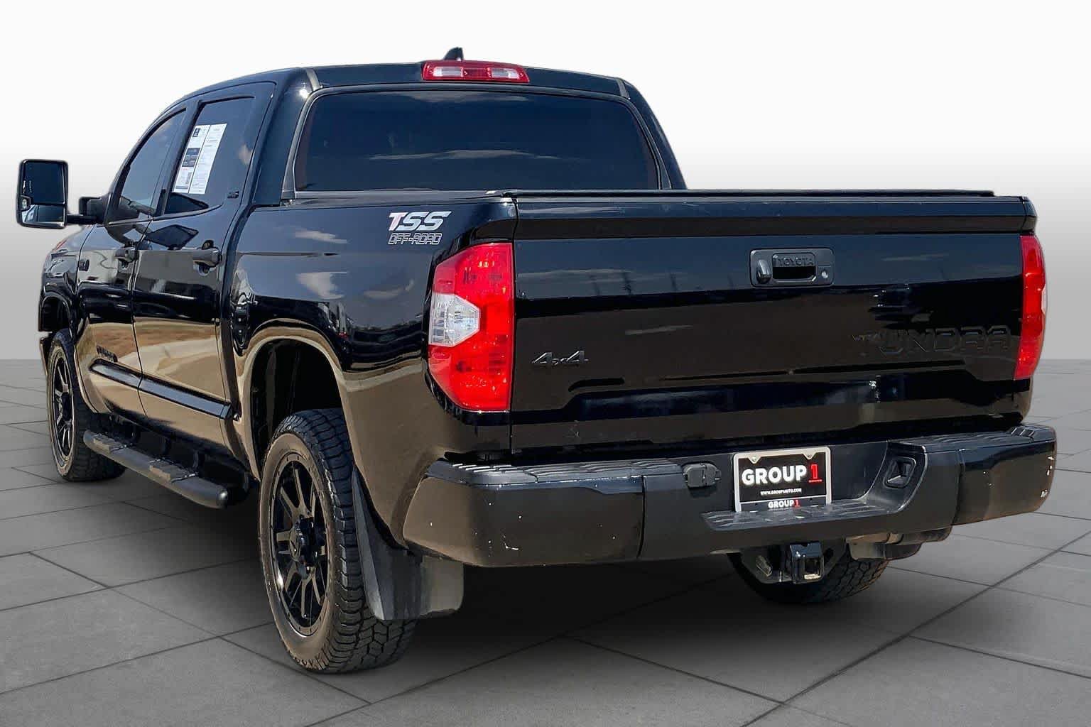 Used 2021 Toyota Tundra SR5 w/ SR5 Upgrade Package AWD/4WD image 11