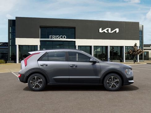 New 2026 Kia Niro LX FWD image 7
