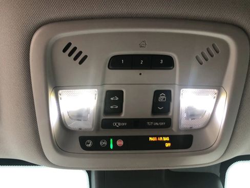 Used 2018 Chevrolet Malibu Premier w/ Premier Sun and Wheel Package image 36