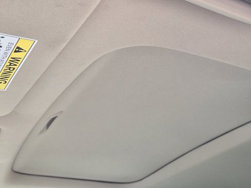 Used 2025 Acura TLX w/ Technology Package image 30