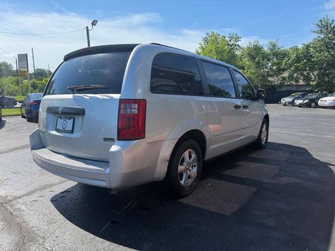 Used 2008 Dodge Grand Caravan SE FWD image 7